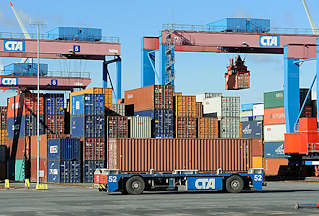 0095 Container Transport Gelaende HHLA Terminal Altenwerder