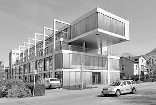 0388 Modernes Verwaltungsgebude - historisches Wohnhaus; Rosengarten / Wedel.