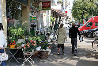 8048 Einzelhandelsgeschfte in der Bismarckstrasse - Wohnqualitt in Hoheluft-West.