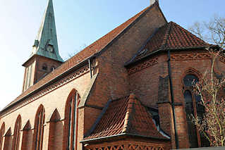 4771 St. Paulus Kirche in Buchholz; erbaut 1892 - Architektur typischer norddeutscher Backsteinbau.
