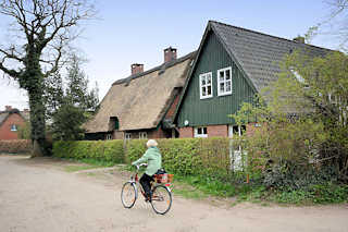 0551 Historische Architektur - Wohnhäuser in Wedel / Holstein.